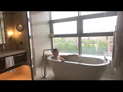 ❤️ Ogromna bejba strastno drka svojo pičko v kopalnici ️ Super seks na sl.sexflashgame.ru ❌️❤