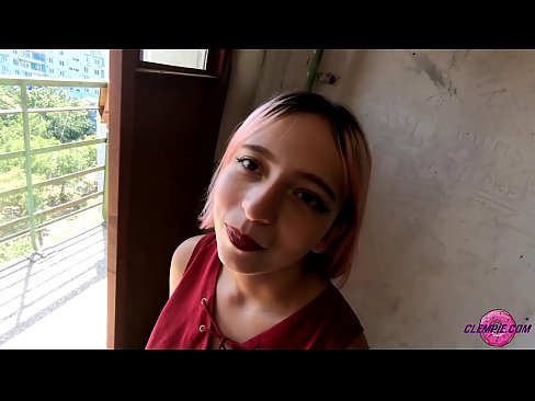 ❤️ Študentka čutno sesa neznanca v zaledju - sperma na njegovem obrazu ️ Super seks na sl.sexflashgame.ru ❌️❤
